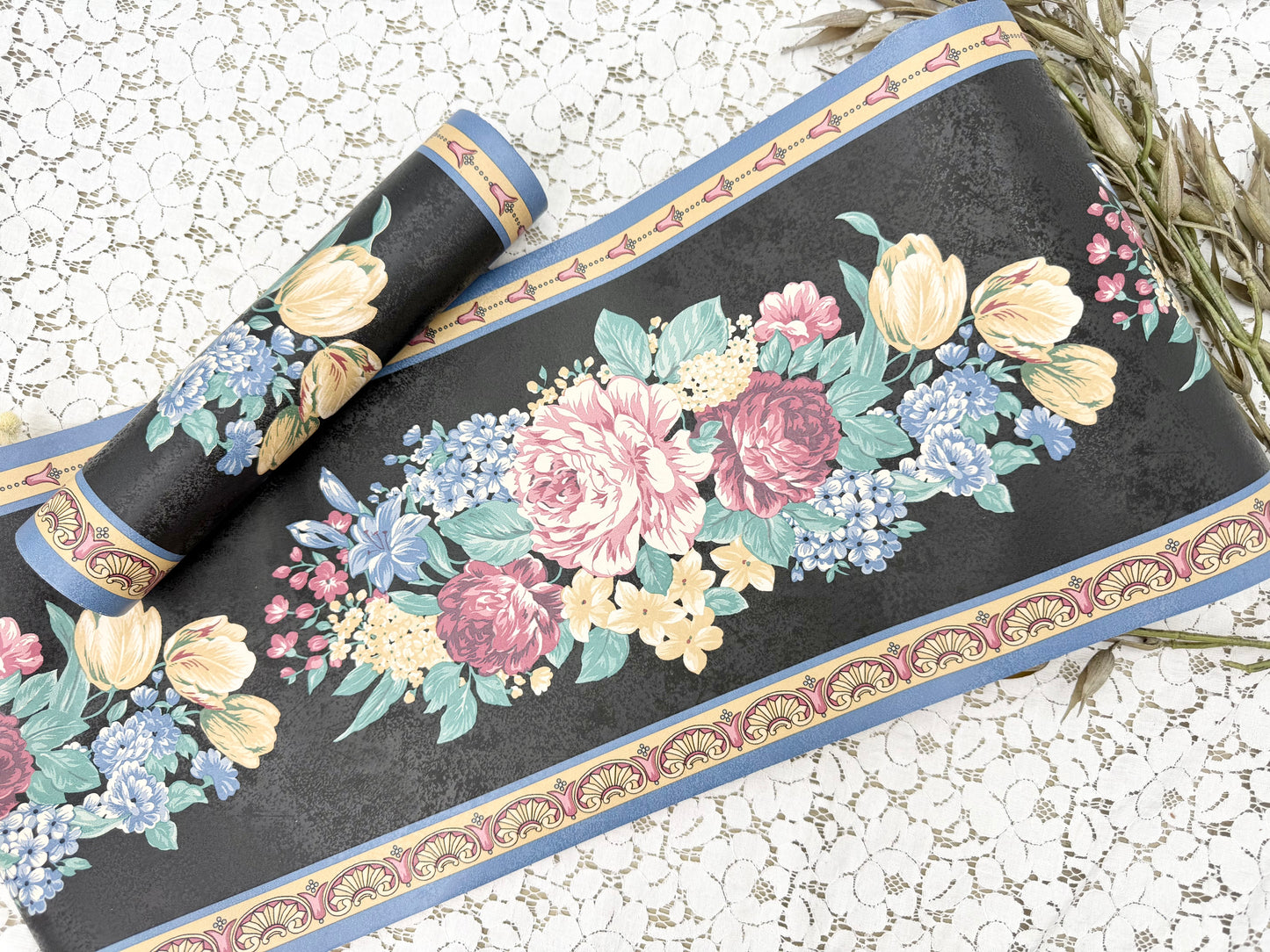 Vintage Wallpaper Border Rolls