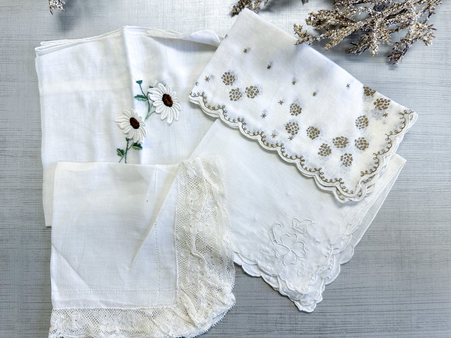 Vintage Hankie Set