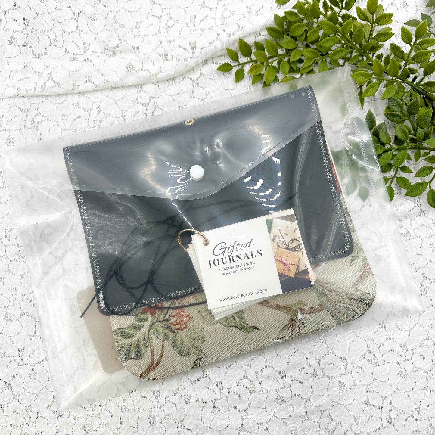 Make a Journal for a Gift Supply Kit