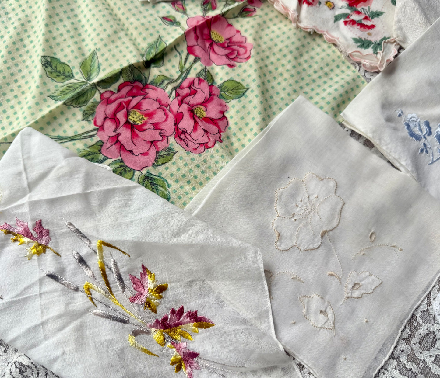 Vintage Hankie Set