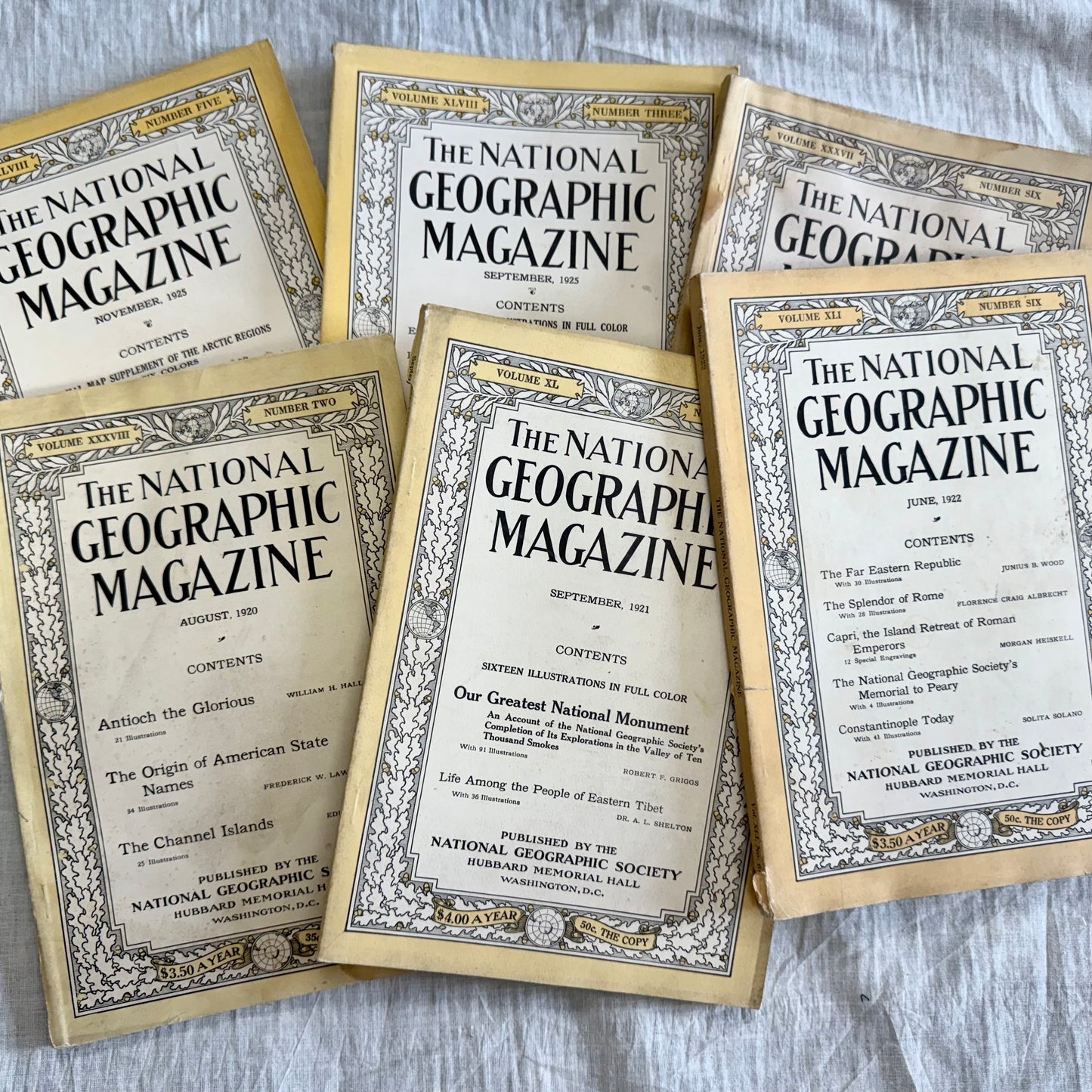 1920's National Geographic Magazines (67 available)