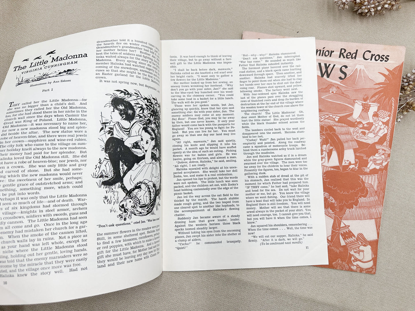 Set of Vintage Magazines
