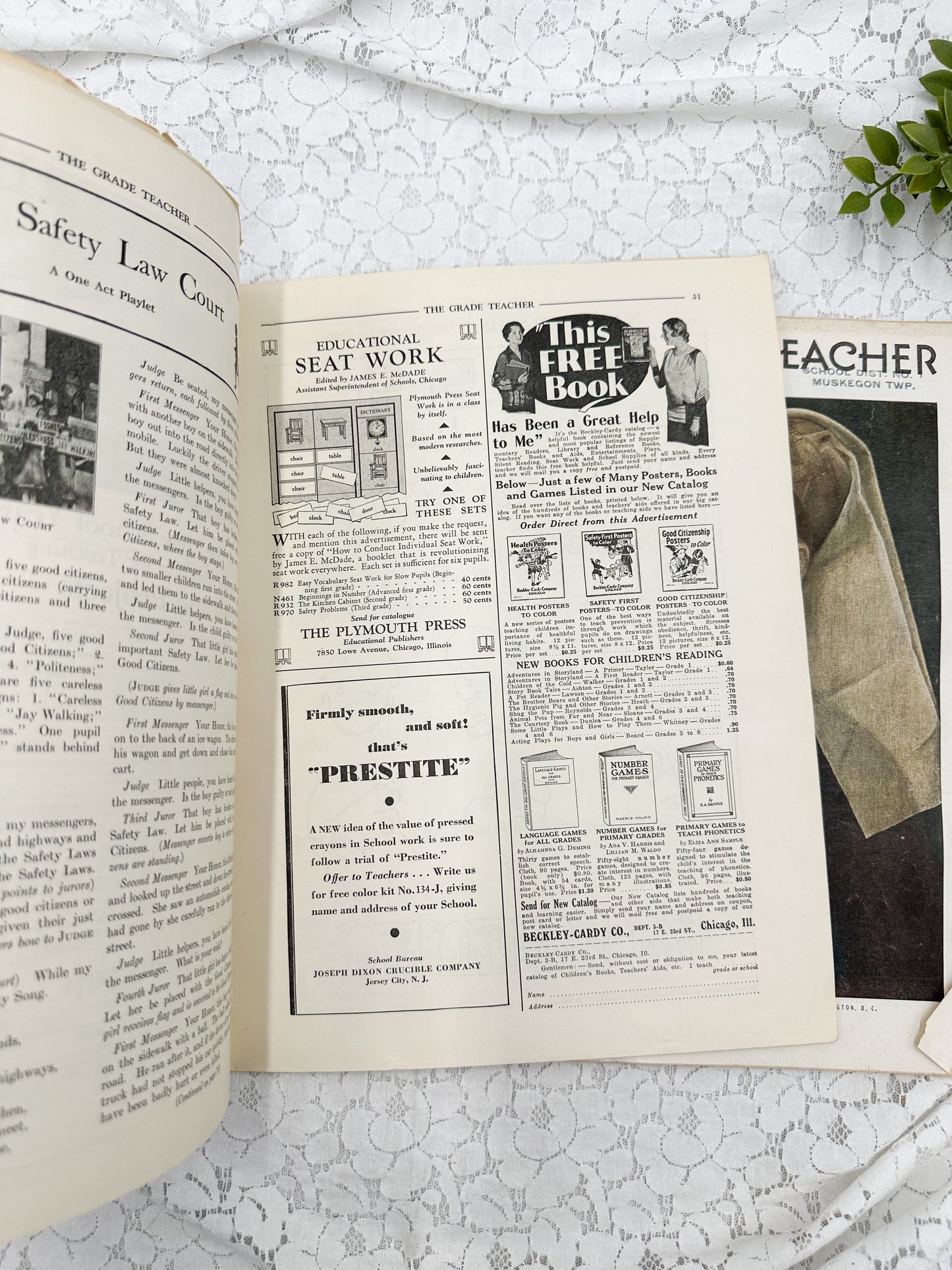 The Grade Teacher (Set of Two)
