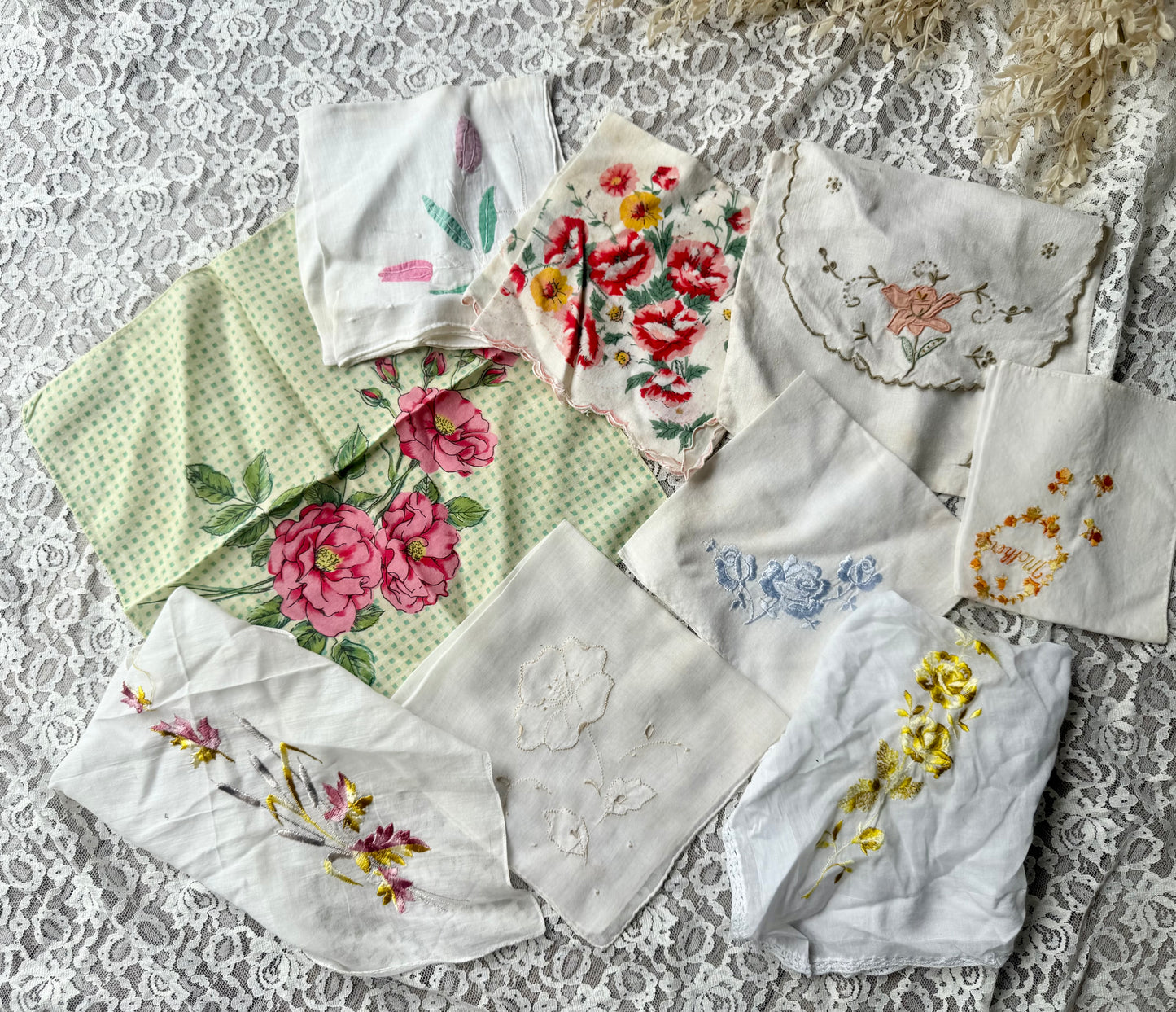 Vintage Hankie Set