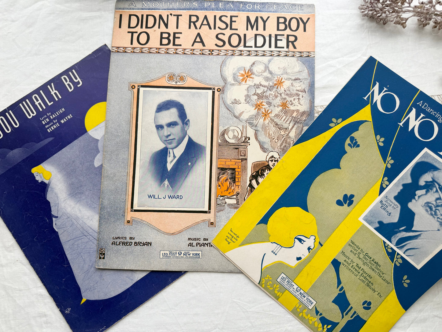 Vintage Music Set