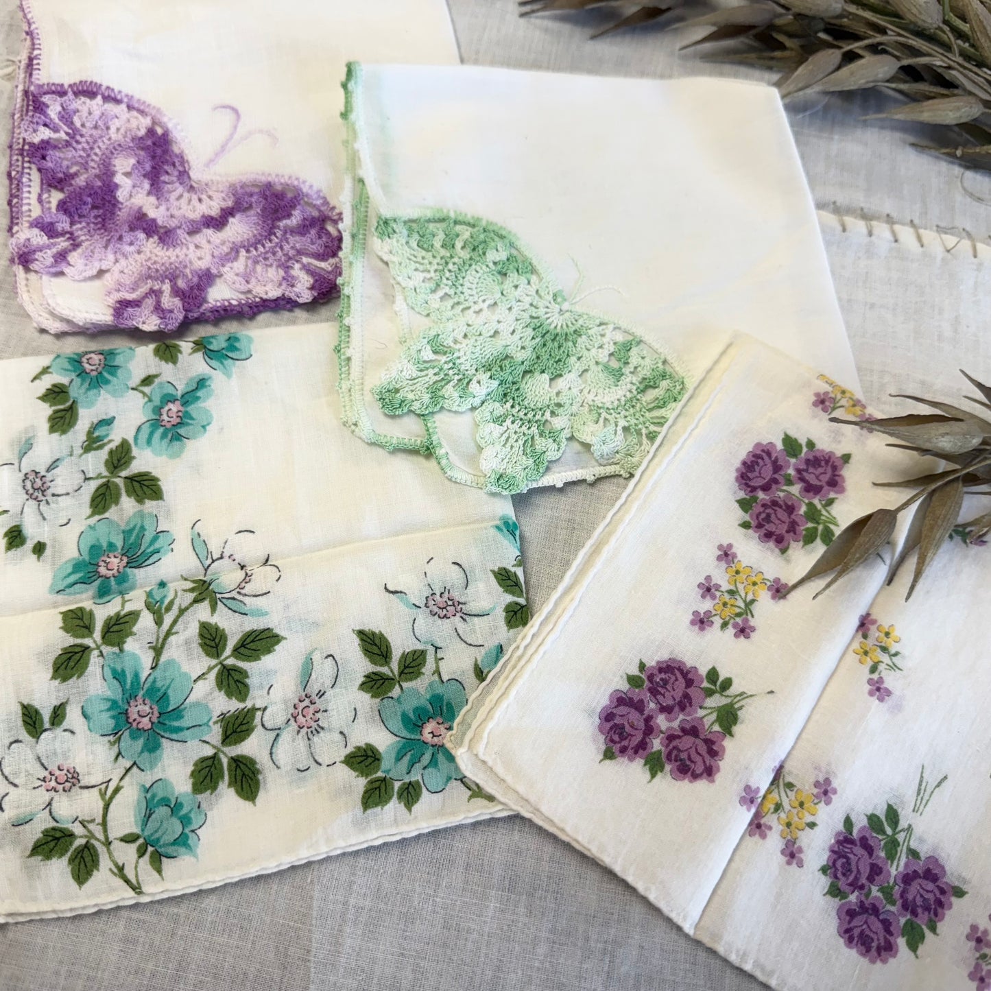 Vintage Hankie Set