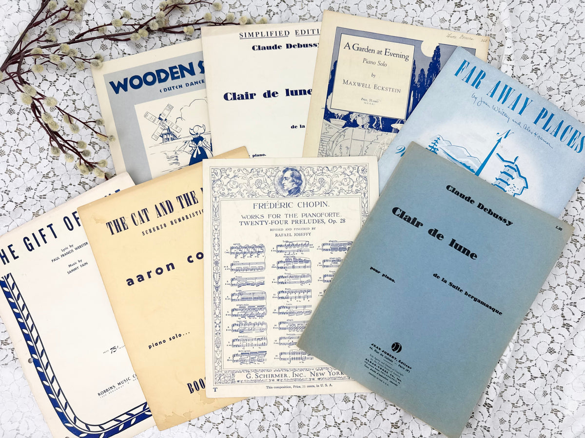 Vintage Music Set