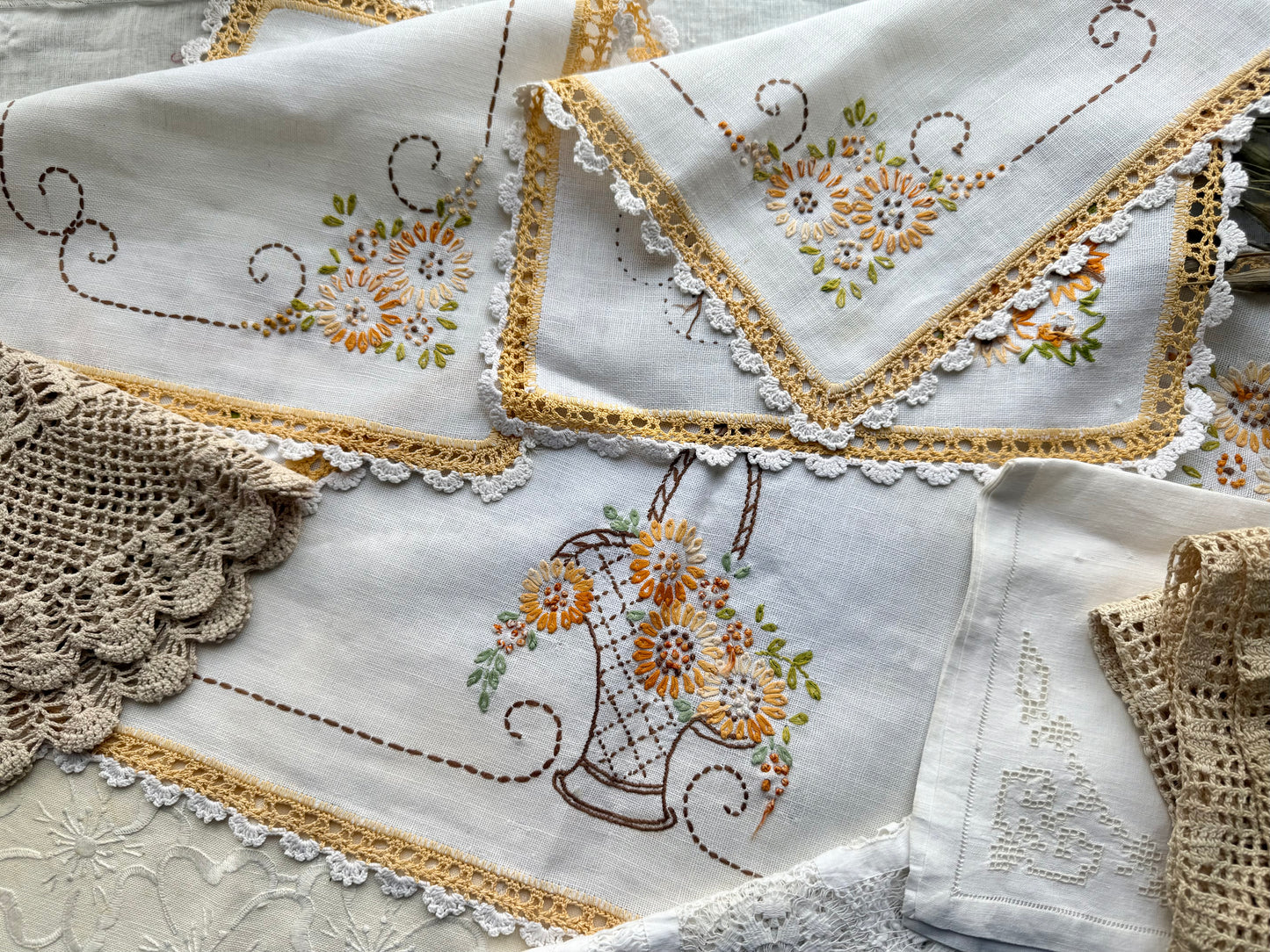 Vintage Linen Set