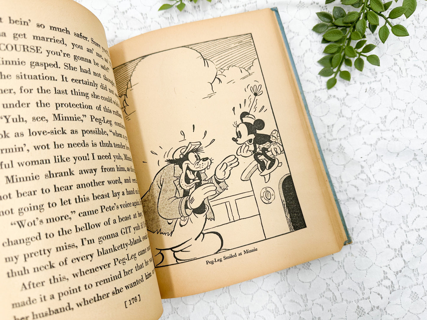 The Story of Mickey Mouse and the Smugglers-1935