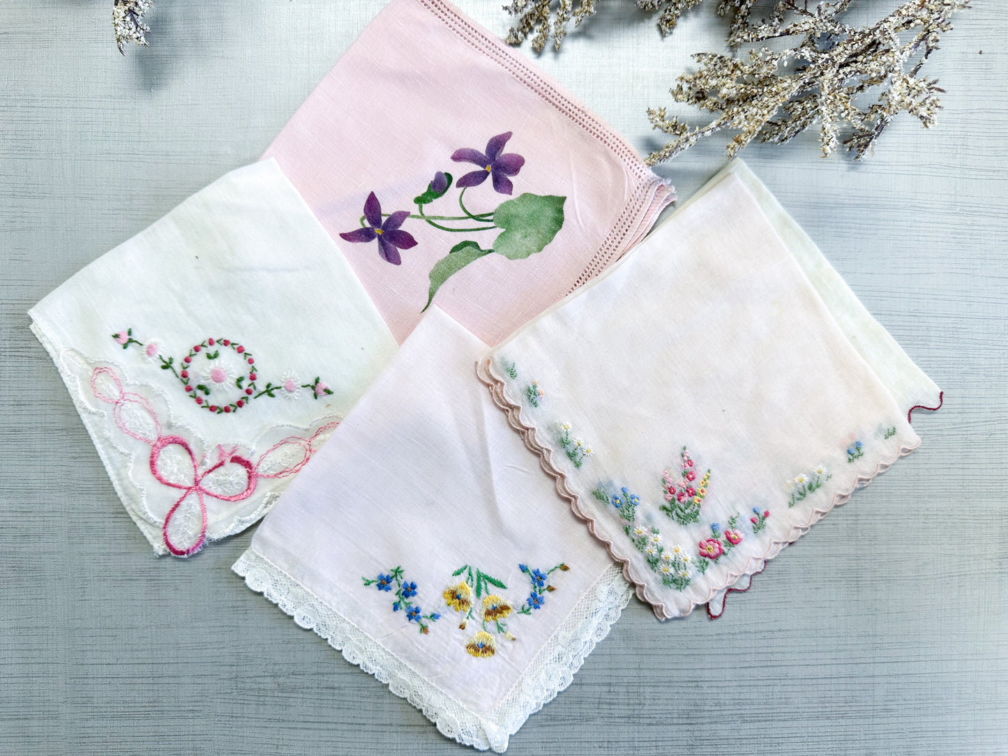 Vintage Hankie Set