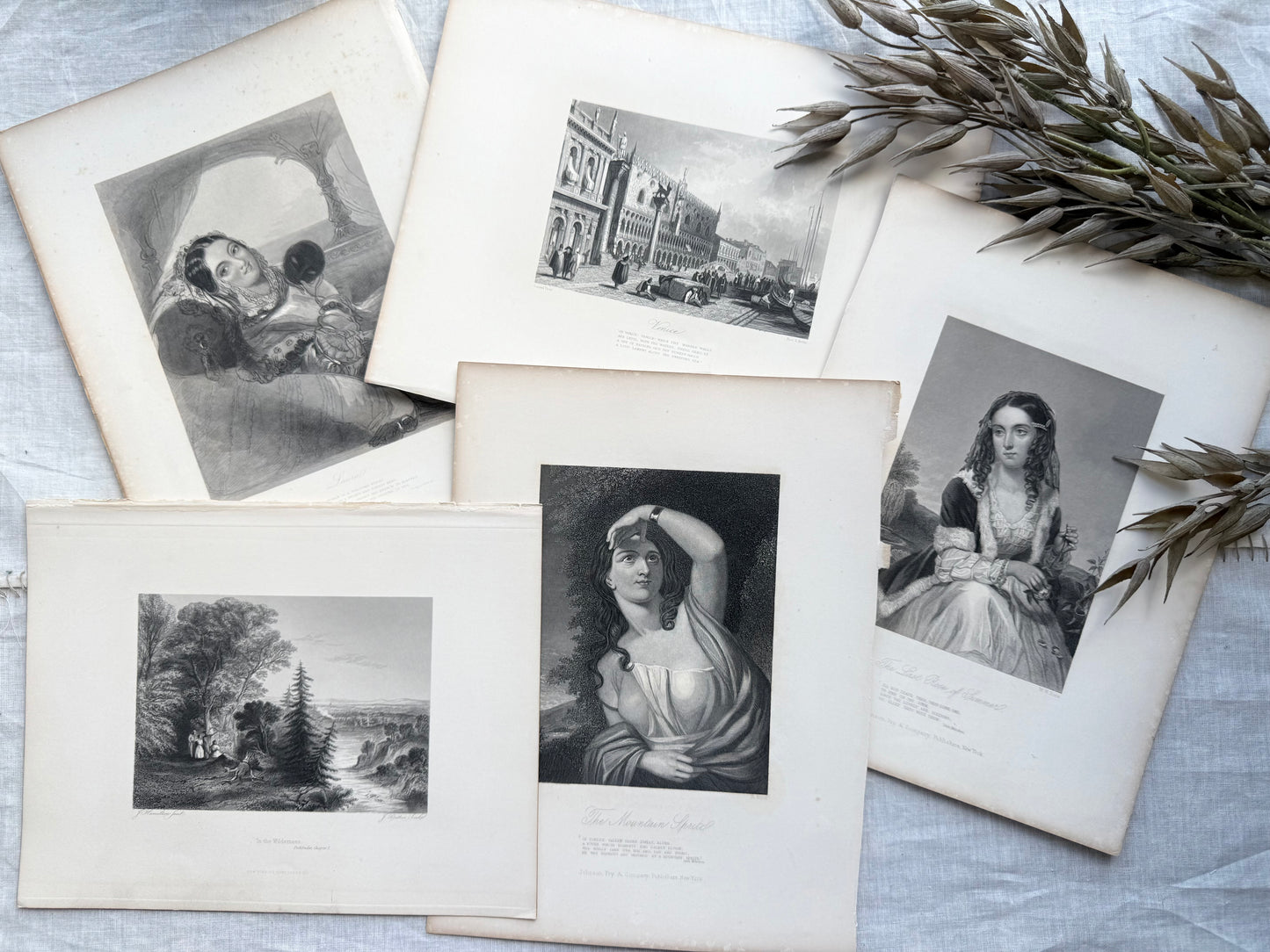 Vintage Print Set