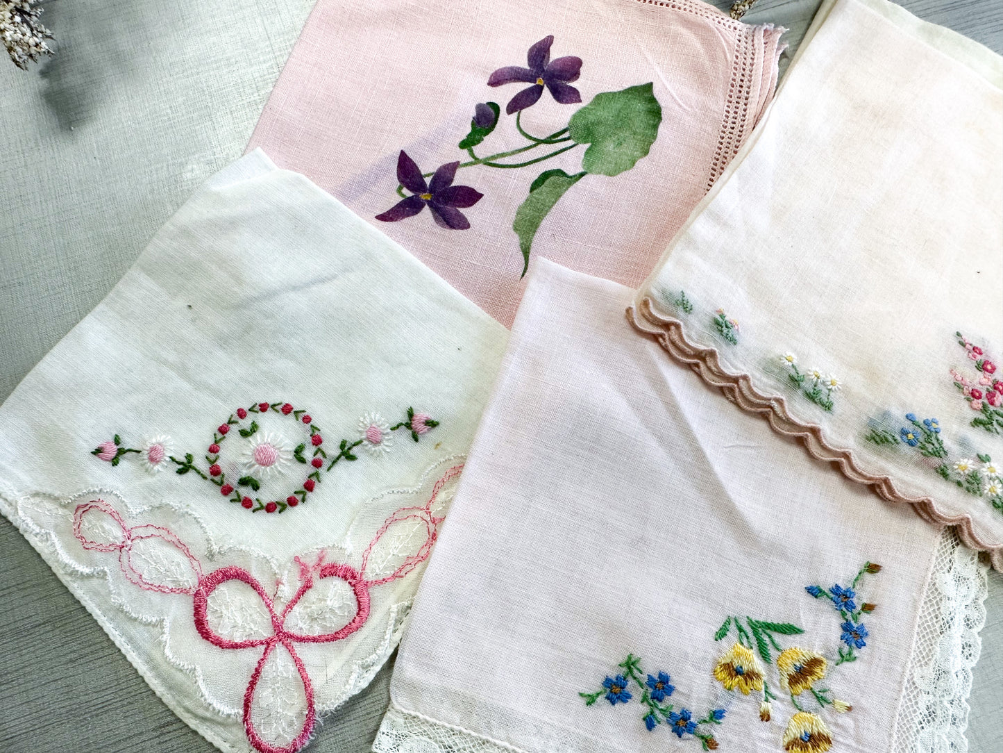 Vintage Hankie Set