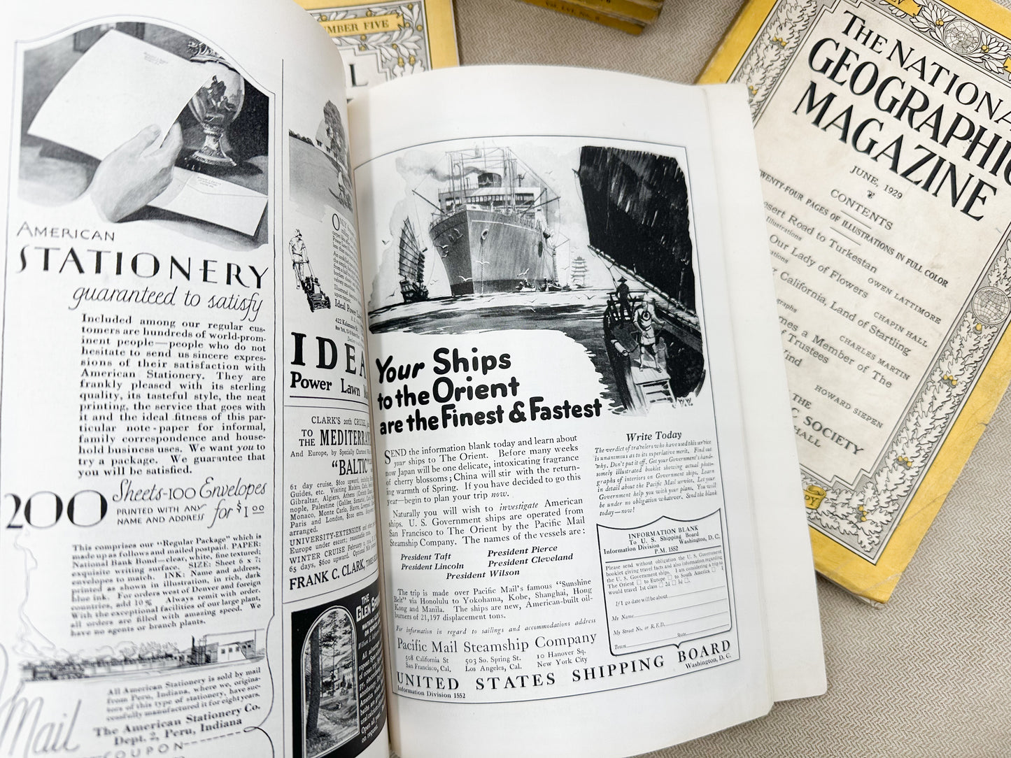 1920's National Geographic Magazines (16 available)
