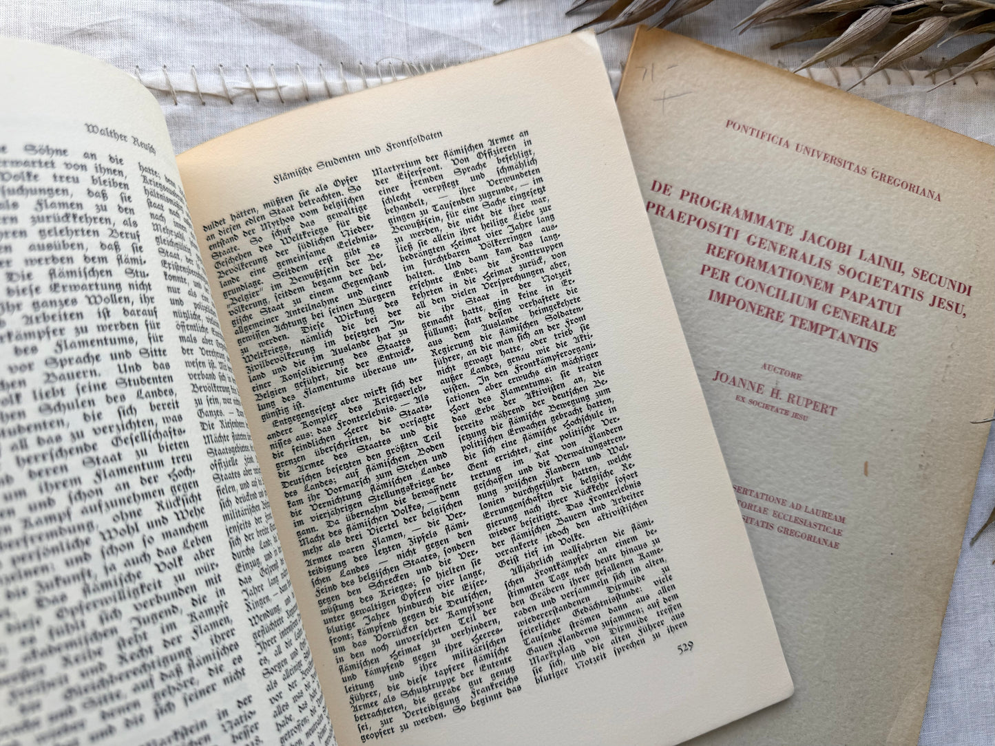 Vintage Foreign Booklet Set