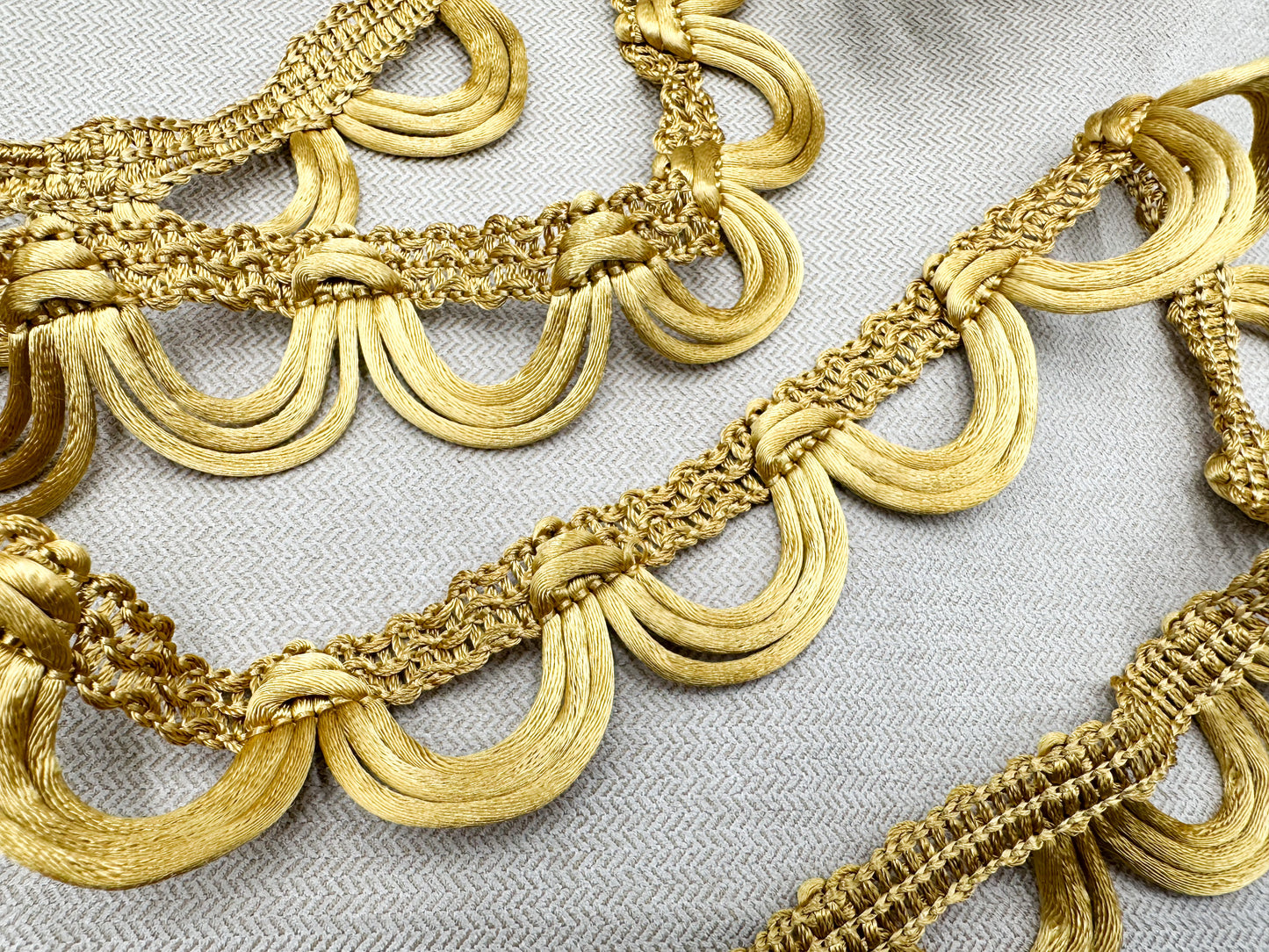 Vintage Trim (Sold by the Yard)