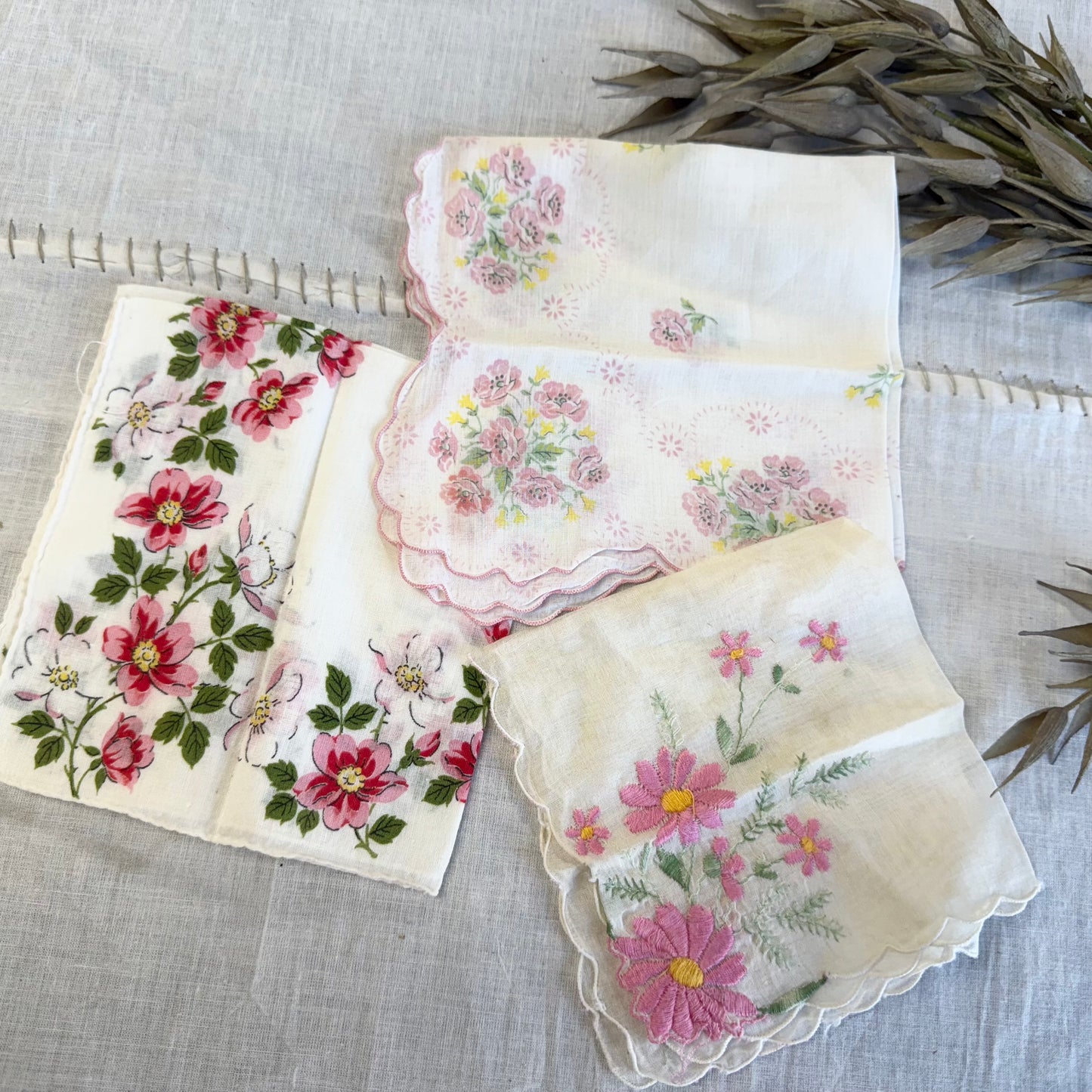Vintage Hankie Set