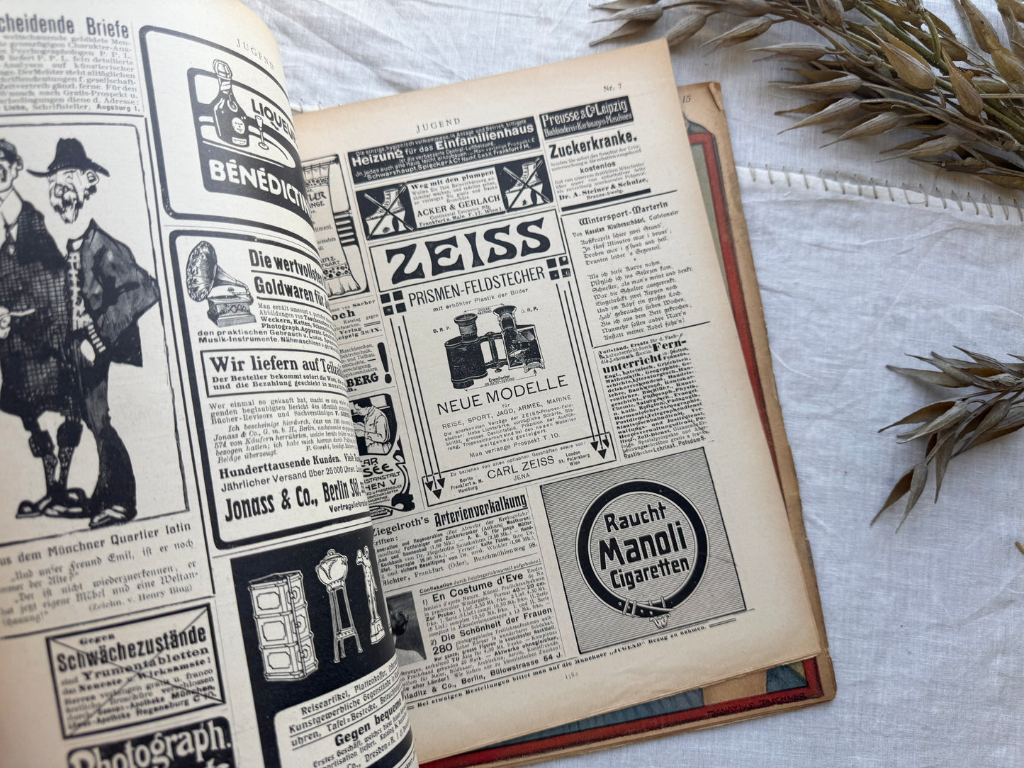 Vintage German Magazine Set