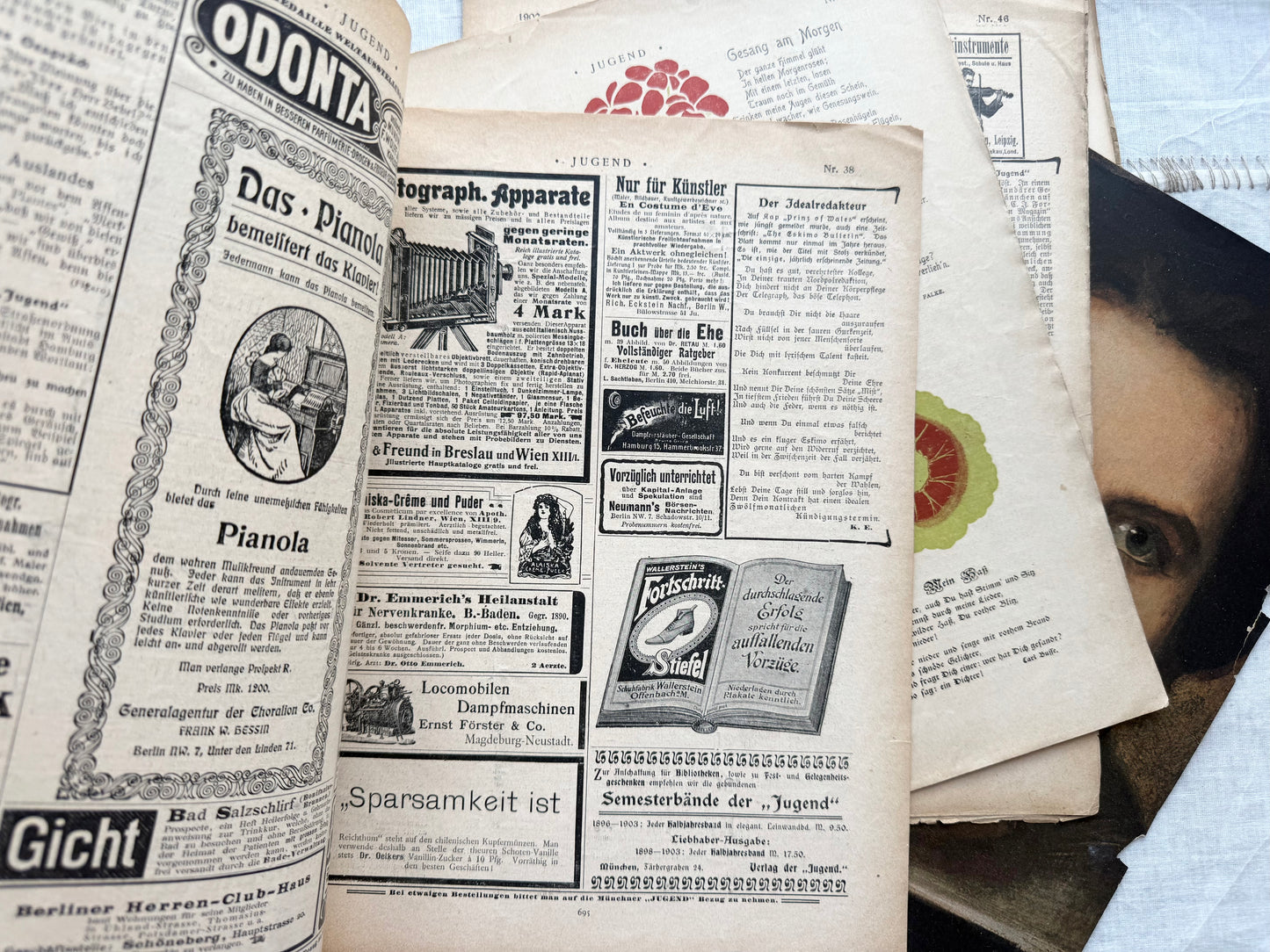 Vintage German Art Magazines