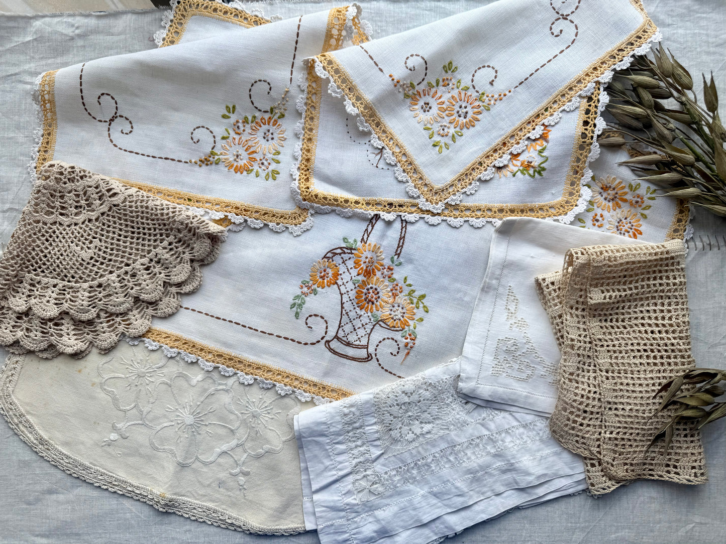 Vintage Linen Set
