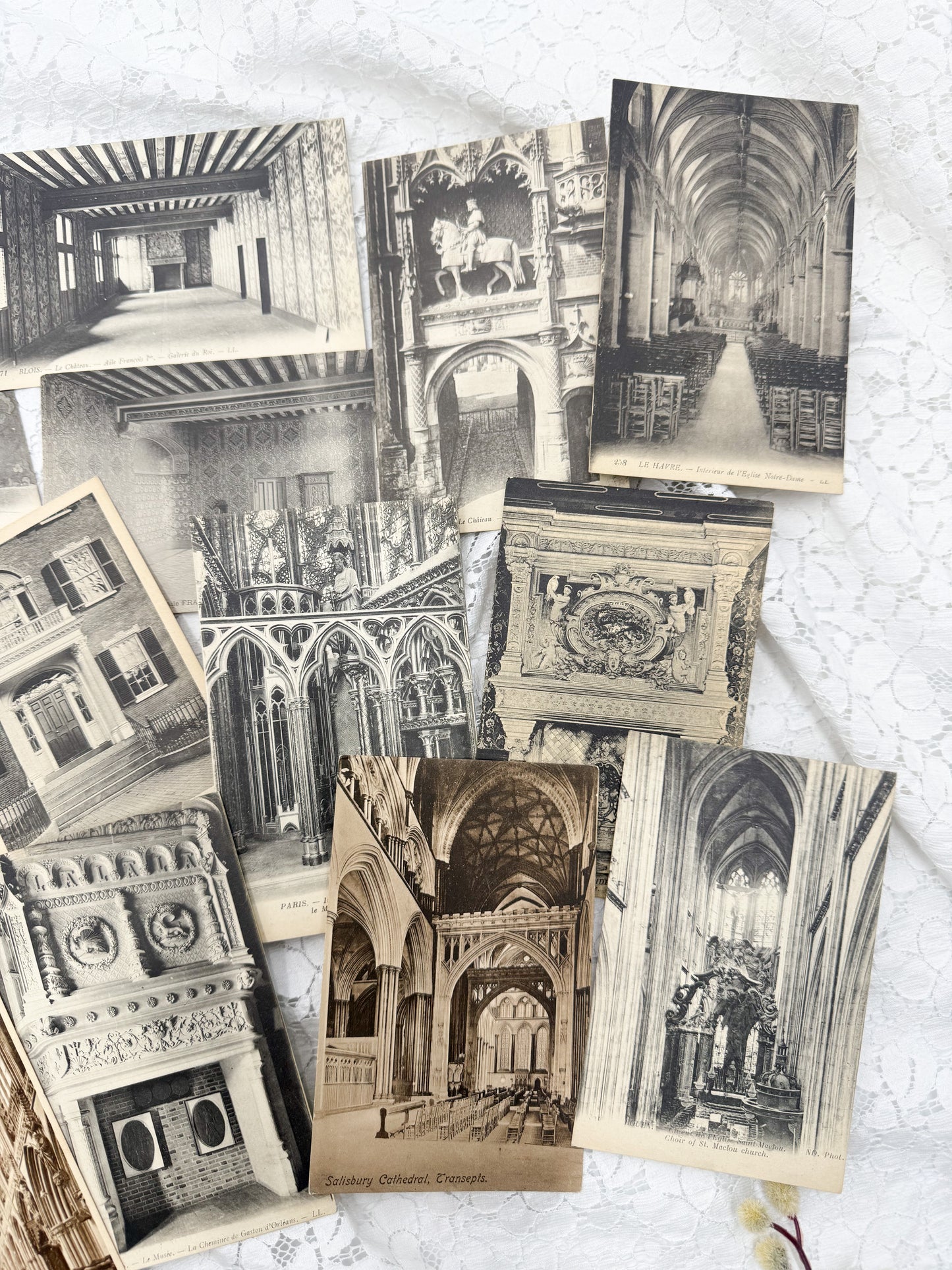 Vintage Postcard Set
