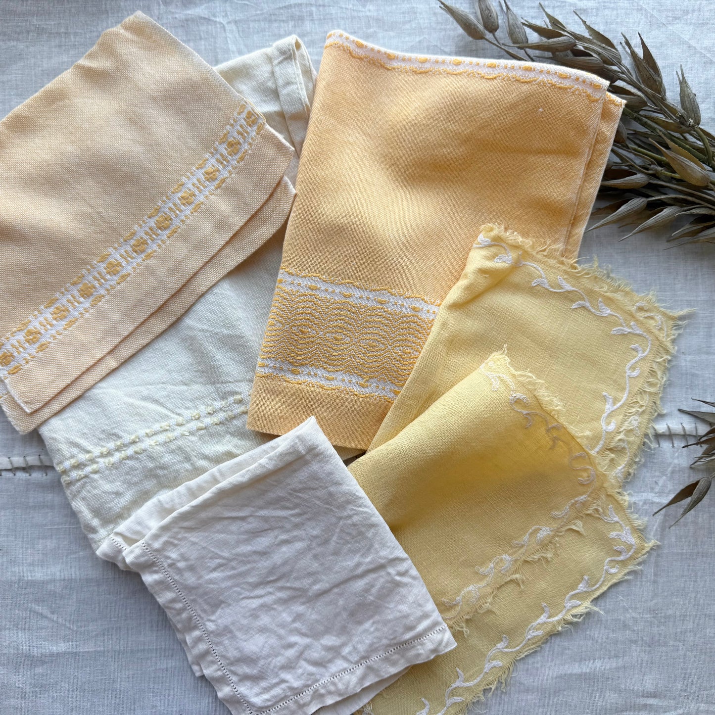 Yellow Vintage Linen Set