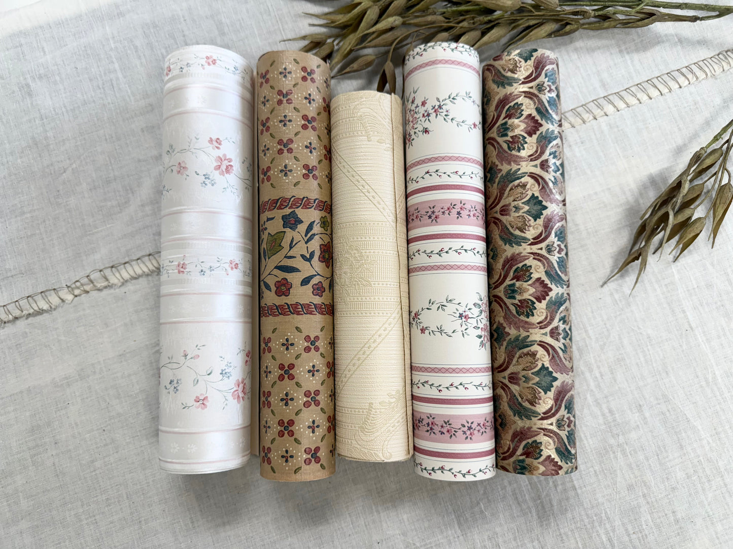 Vintage Wallpaper Set