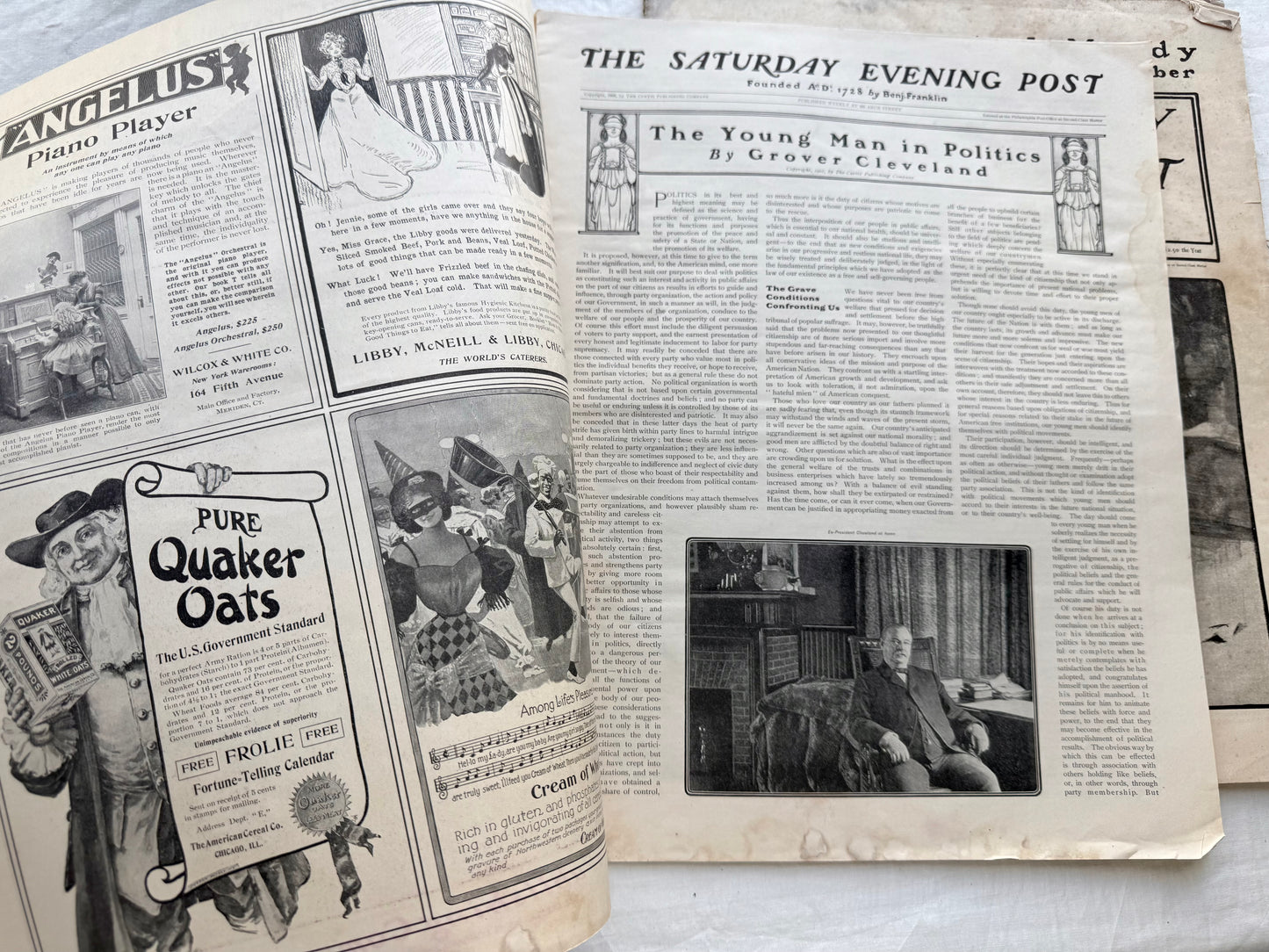 Vintage Magazine Set (Set of Two)