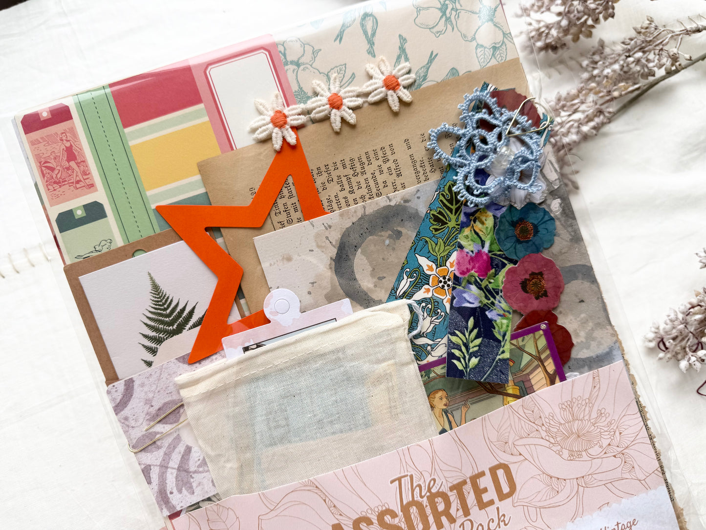 Assorted Ephemera Kit