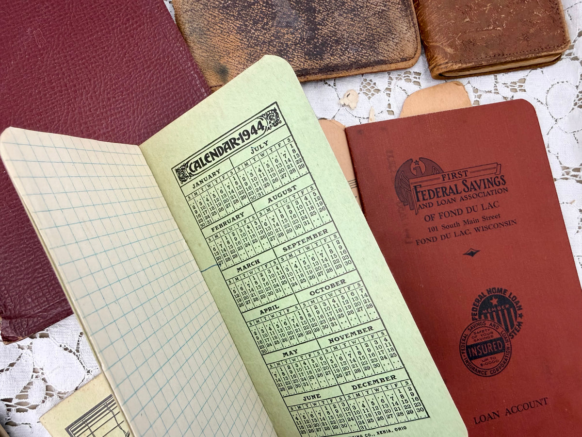 Vintage Booklet Set