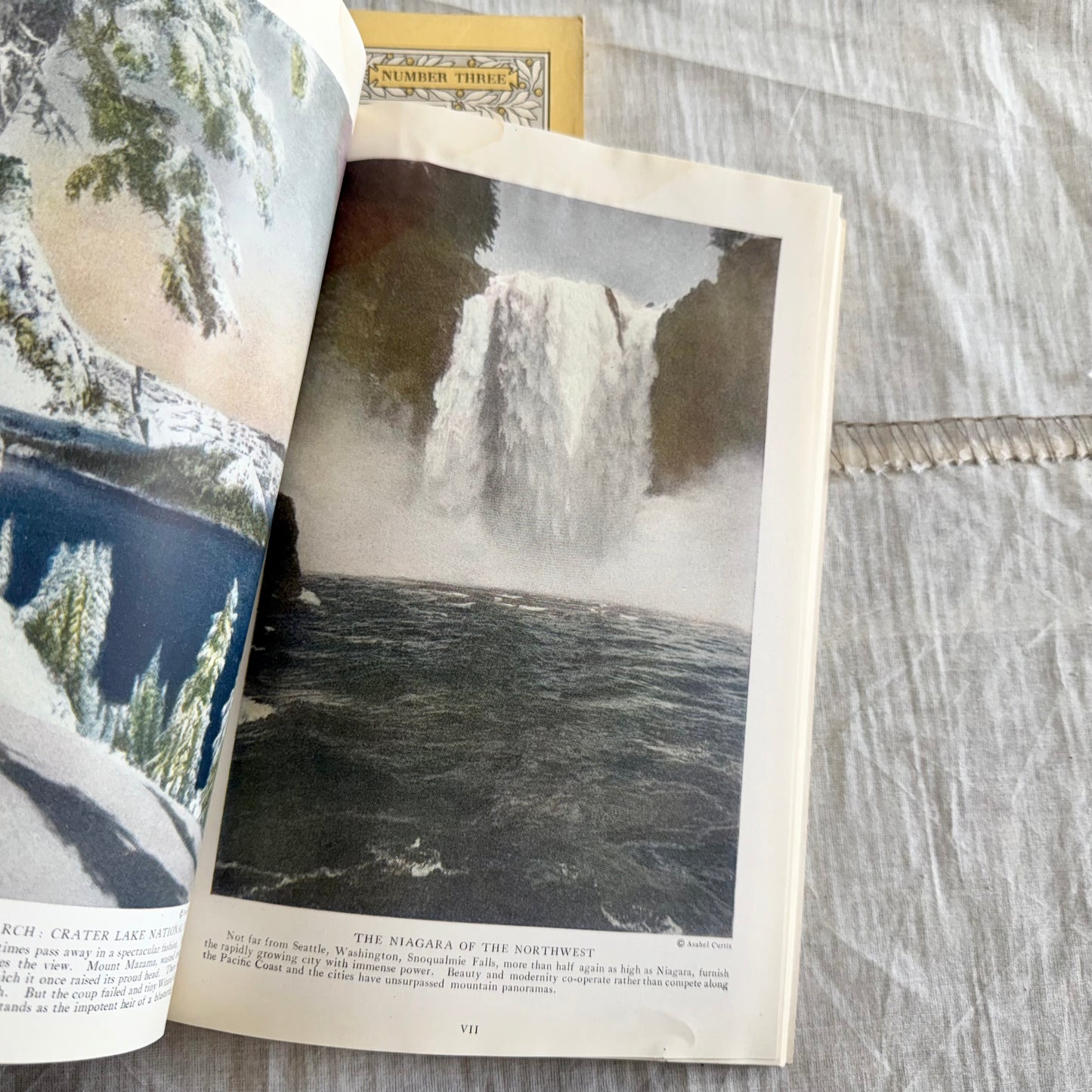 1920's National Geographic Magazines (67 available)