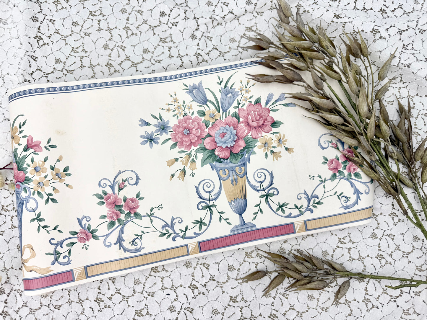 Vintage Wallpaper Border Rolls