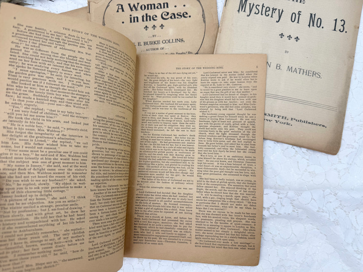 Vintage Booklet Set