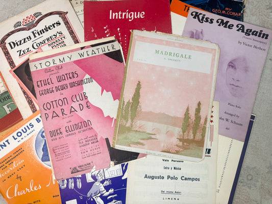 Vintage Music Set