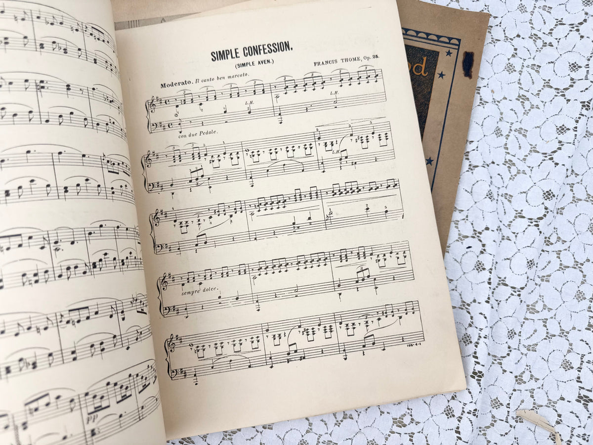 Vintage Music Set