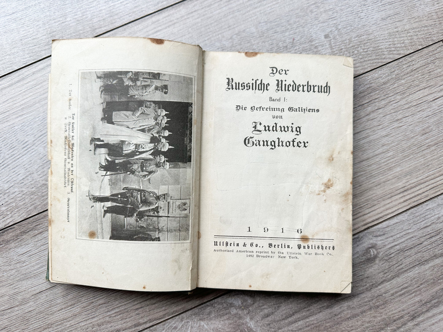 Vintage Foreign Language Book
