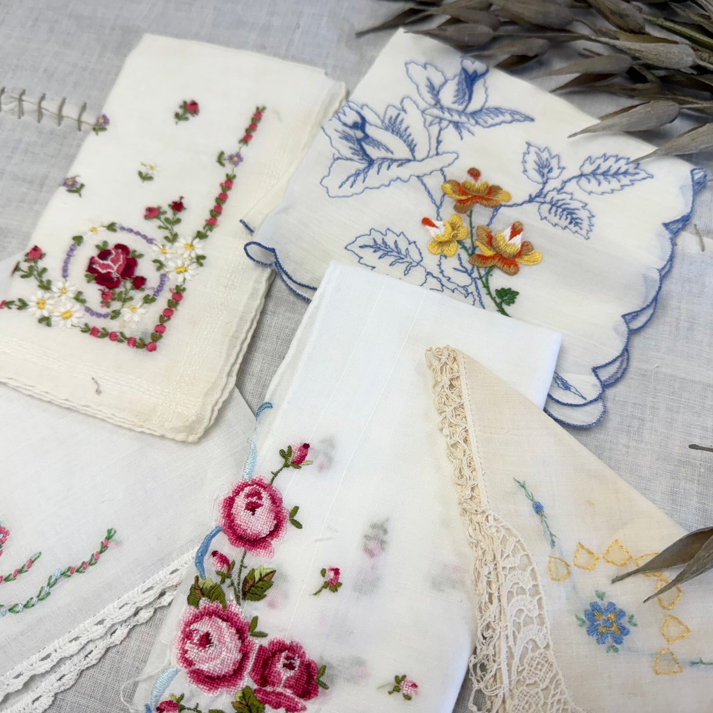 Vintage Hankie Set