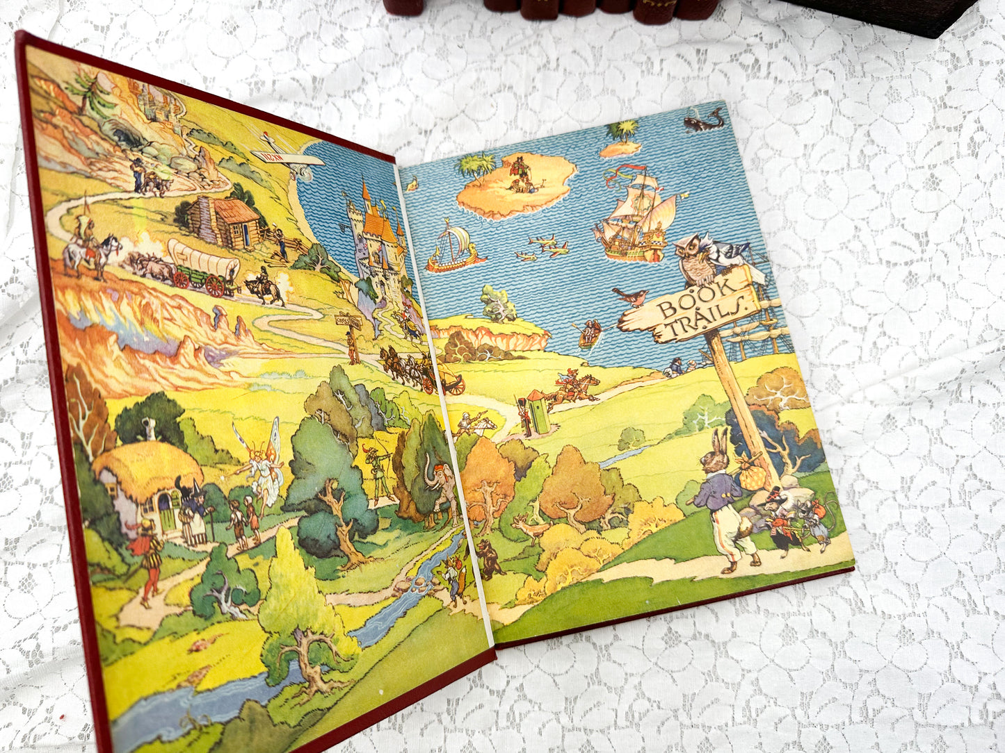 Book Trails Book (8 Available)