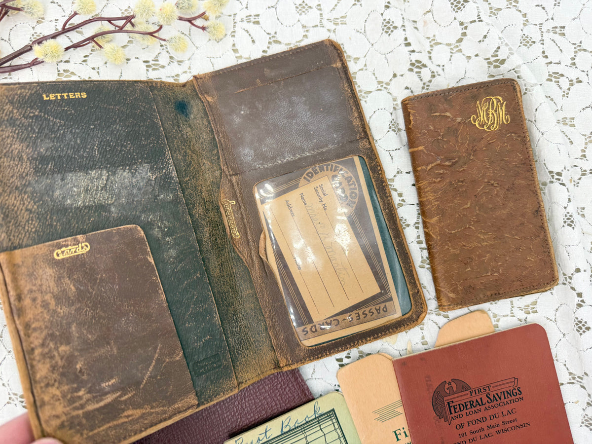 Vintage Booklet Set