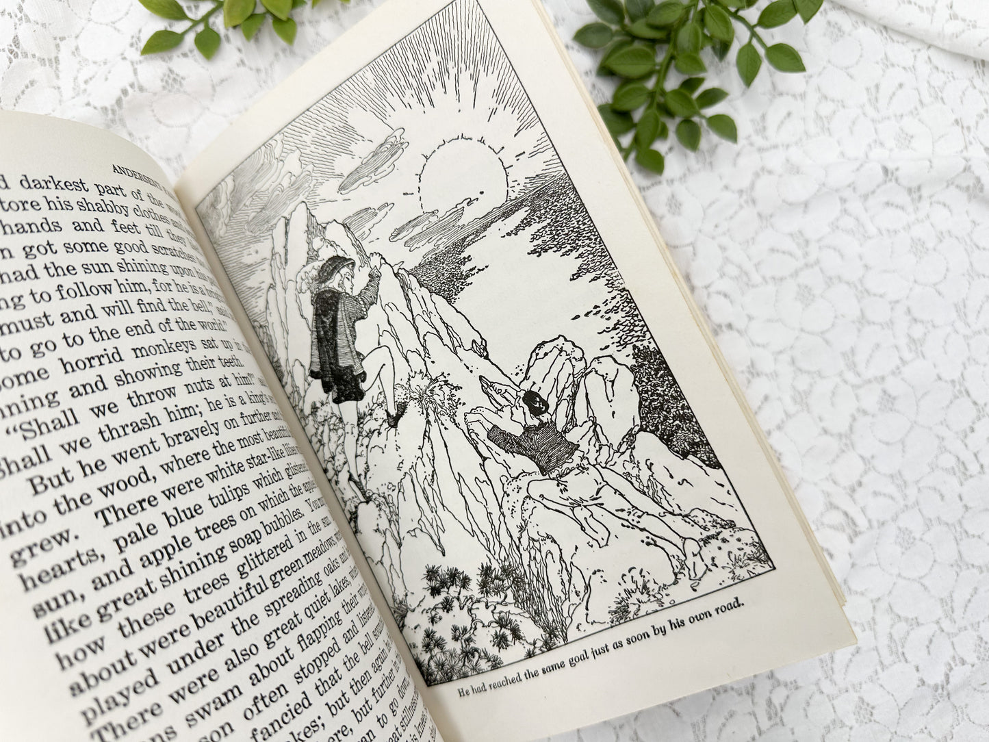 The Children's Classic Andersen's Fairy Tales- 1926