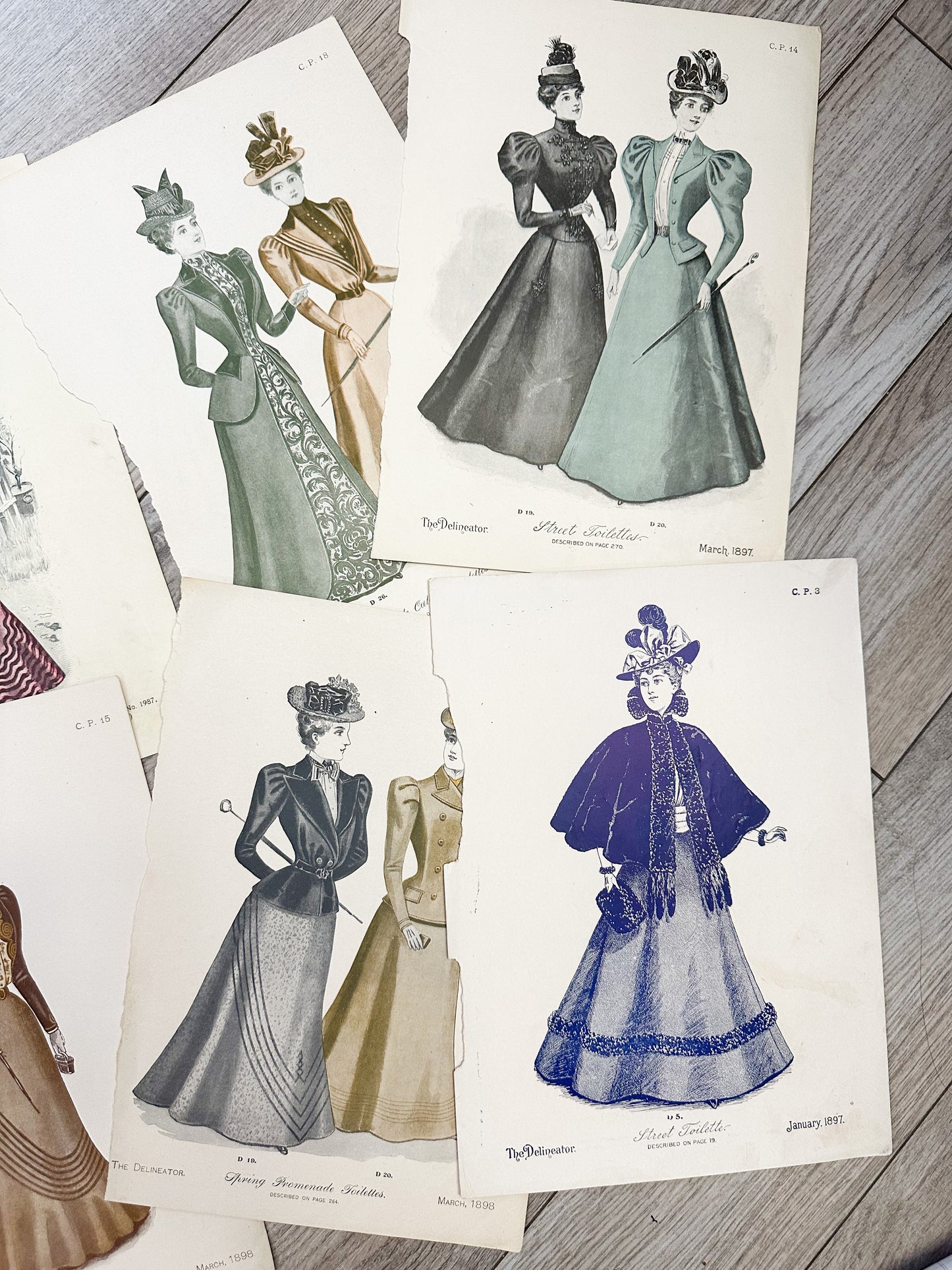 Vintage Fashion Prints (Set of 8)
