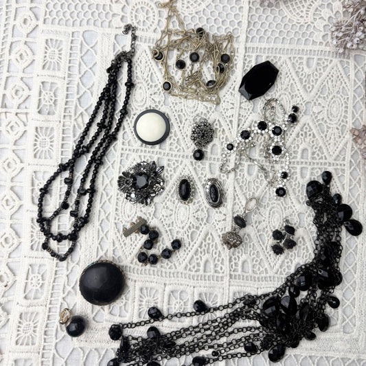 Vintage Jewelry Set