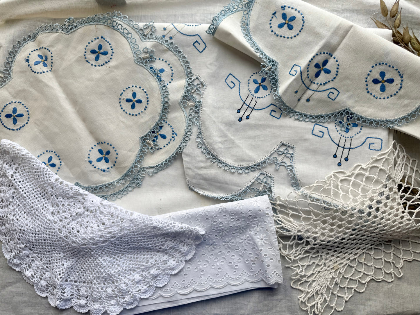 Vintage Linen Set
