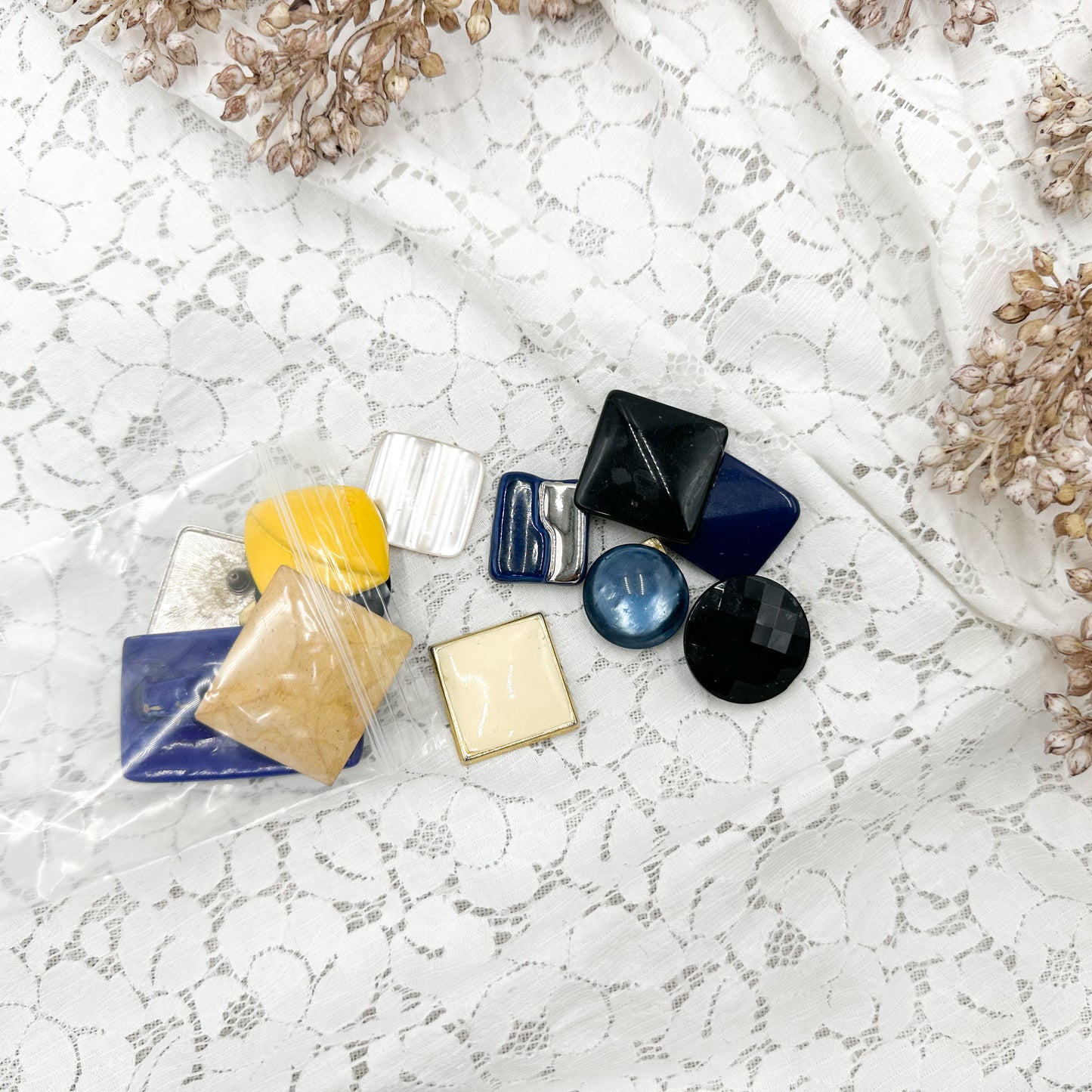 Vintage Flat Earrings