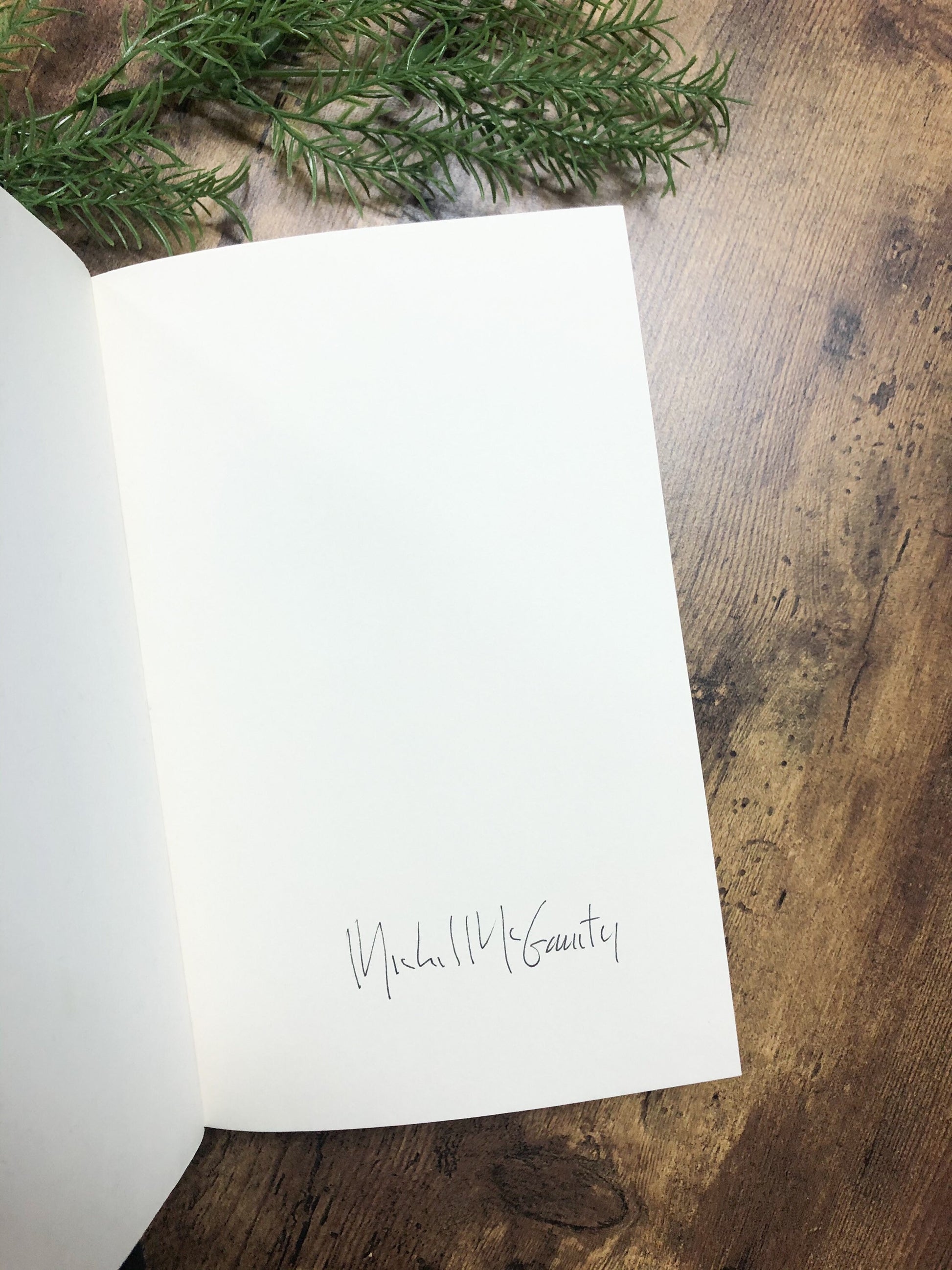 Signed First Edition by Michael McGarrity / Slow Kill