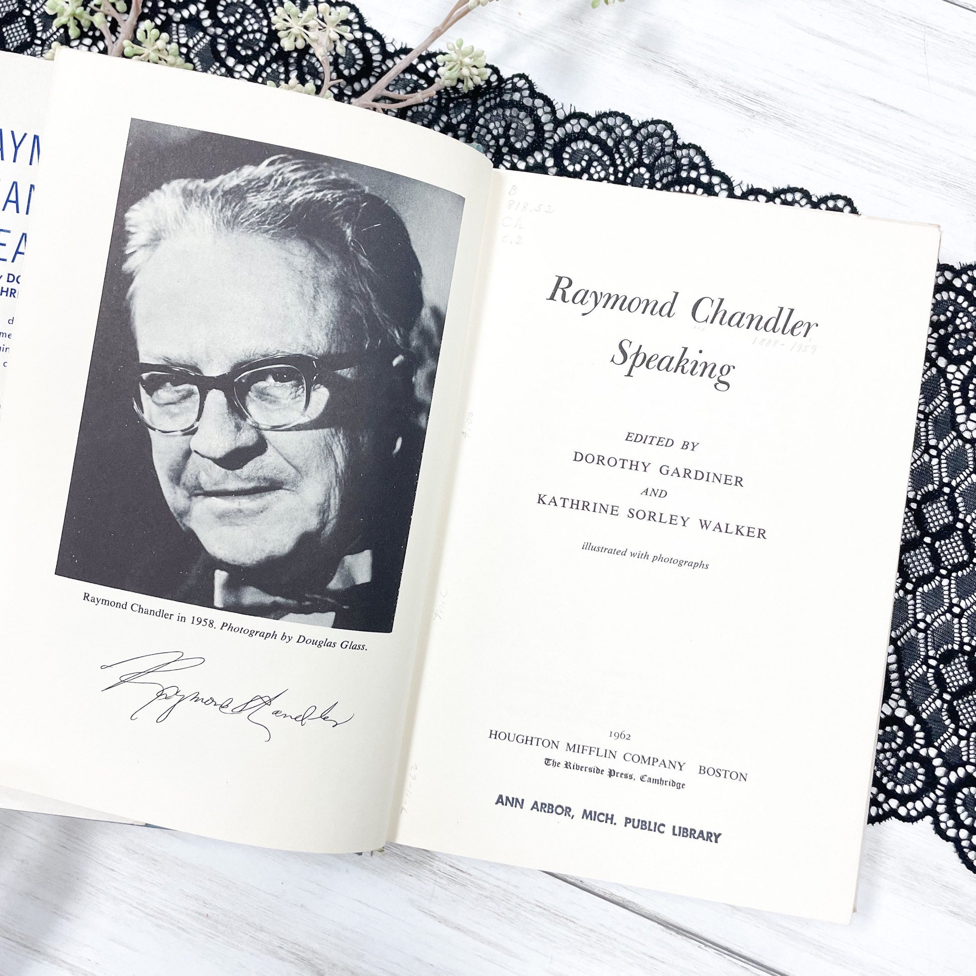 Vintage Book, First Edition, Raymond Chandler Speaking by Dorothy Gardiner and Kathrine Sorley Walker