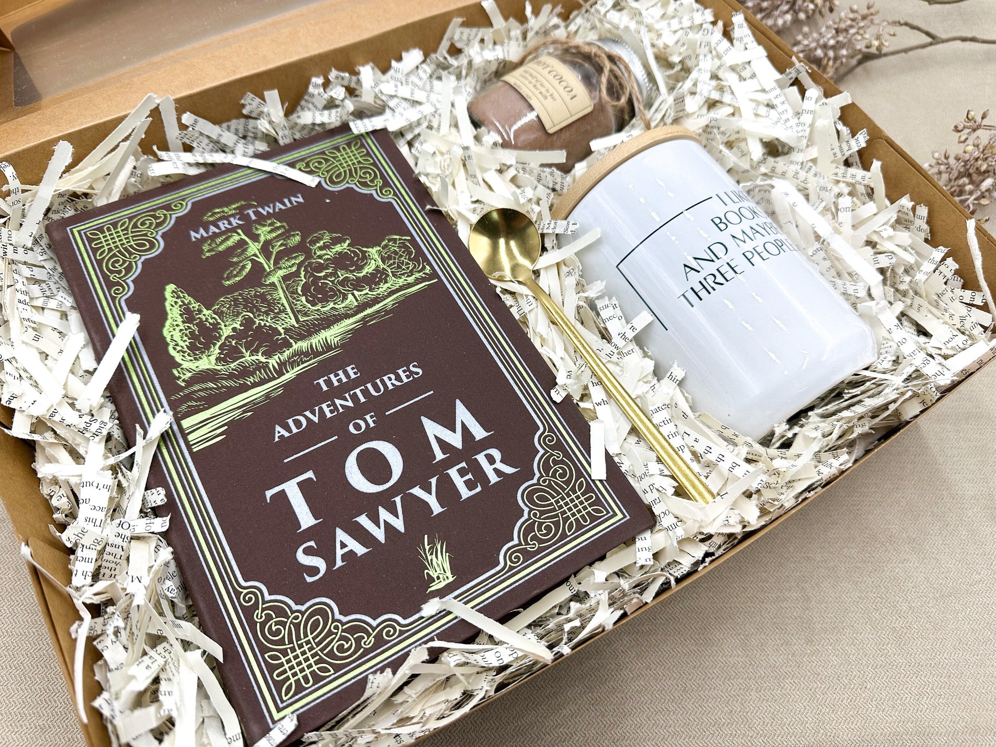 Classic Book, Christmas Gift Idea, Book Gift Idea, Book Lover Gift Box, Tom Sawyer